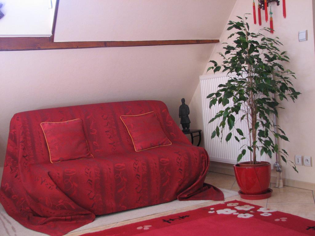Le Pas De L'Ane Chambres D'Hotes Saint-Ondras Rum bild